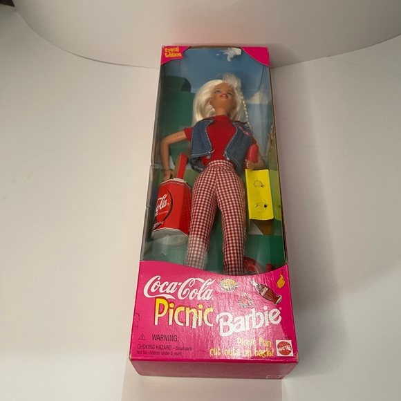 Coca Cola picnic Barbie - Picture 5 of 7